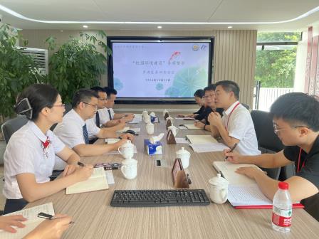 罗湖区第四责任区督学到 莲塘小学开展校园环境建设专项督导