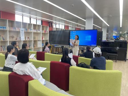 《如何说孩子才会听》 翠北实验小学2024年一年级家庭养育班级家长沙龙开课