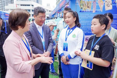 点亮科技之光  迈向创新未来 ——向西小学科创团队参加罗湖区第七届创客节活动