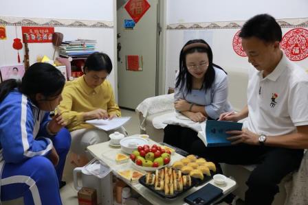 深化家校联系，共筑成长桥梁 ——翠竹教育集团深圳市笋岗小学开展“百名教师访千家”活动