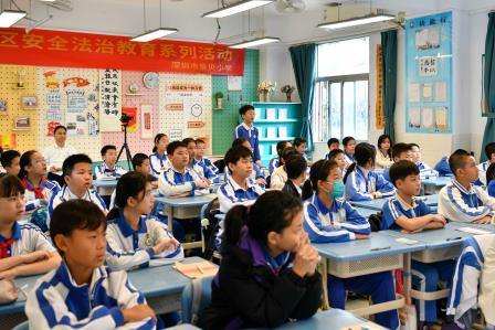 守护成长不“毒”行，网络晴空共守护 ——深圳市景贝小学举办安全法治教育精品课进校园活动