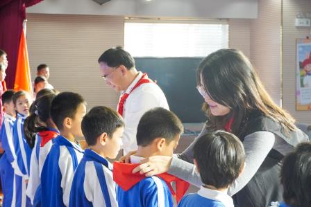 红领巾爱祖国，争做新时代好队员 ——深圳市景贝小学举行新队员入队仪式