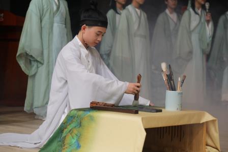 国风街舞、飞花令、朗诵吟唱、快闪.....穿越古今的文化盛宴轮番上演 ——桂园中学第八届国语文化节精彩回顾~
