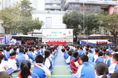 回望精彩，启航新程 ——罗湖小学举办2024—2025学年度第一学期散学典礼