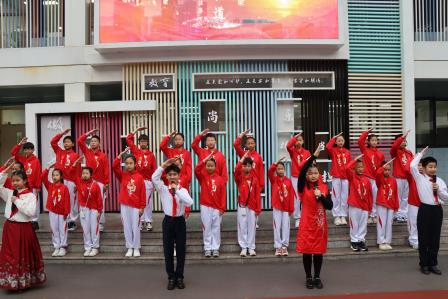 扬帆新程，梦想飞扬  ——深圳市泰宁小学开展2025年春季学期开学典礼暨安全教育活动