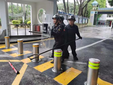 警钟长鸣 慎终如始——景园实验小学开展校园安全排渣、整治工作