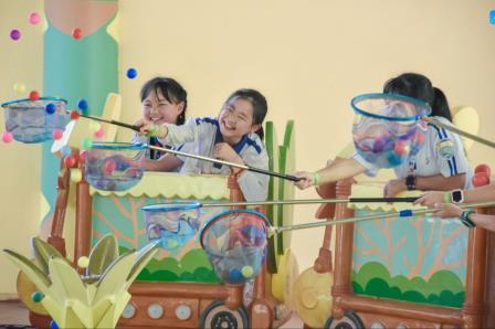 红岭小学·开心课程｜科技点亮梦想，“魔法”照亮未来