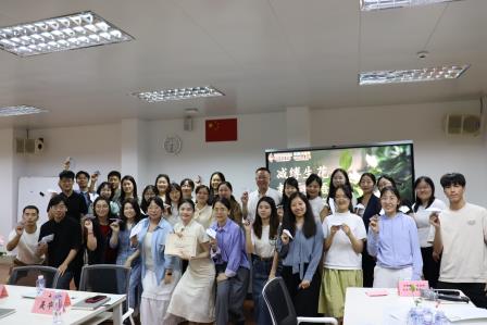 减缚生花·教育新语——青年教师成长共同体“青澜学会”《教育的减法》读后感分享会
