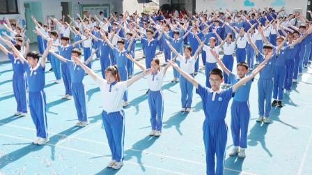 阳光体操作风范 竞速跳绳绽芳华 ——深圳市罗湖区湖贝小学2025年体育节圆满举行