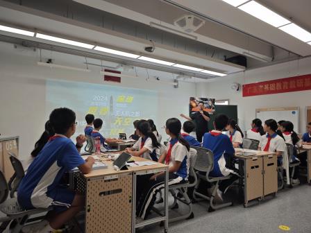 深圳市罗湖区滨河实验中学王诗伟老师示范课亮相2025年劳动“融智课堂”及贯通课程深港交流活动｜深港同心育桃李，融智协力谱新章