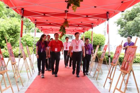 市局领导视察2025年初中学业水平考试罗湖外语实验学校考点