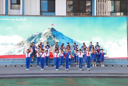 勿忘国耻 吾辈自强——深圳市锦田小学举行第三周升旗课程展示活动