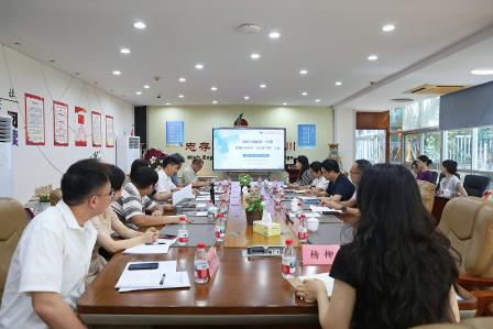 听千课研思赋能提质 展百彩课堂领航育人 ——螺岭迎区“百人听千课”活动