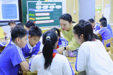AI深度赋能英语课堂，解锁项目式教学新样态——深圳市仙桐实验小学开展“仙桐杯”教学大赛