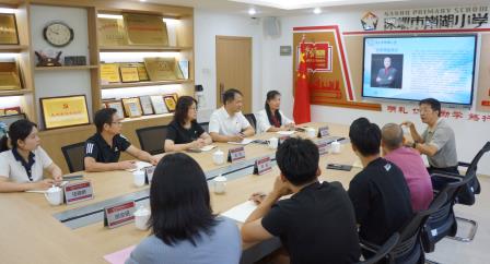 AI赋能启新思，共筑南湖教学新生态