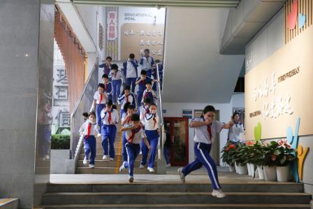 筑牢校园防火墙，消防安全伴我行 ——深圳市罗湖小学开展119消防安全演练活动