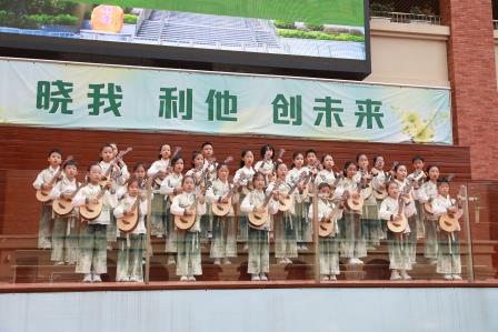 诗韵润心阅世界，智融中外启未来——翠园东晓创新学校2025-2026学年语言文化节精彩纷呈