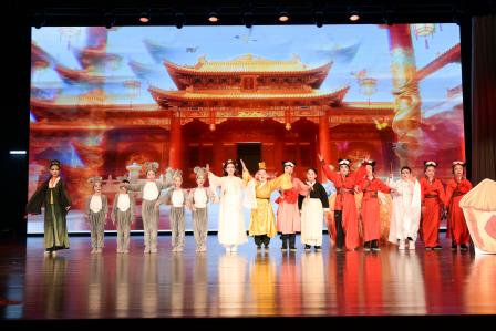 太会演了！桃园戏剧团横扫五大荣誉