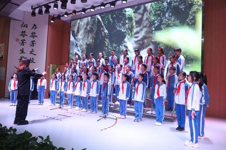 载誉启航赴新程 安全护航伴成长——草埔小学2025-2026 学年第一学期散学典礼圆满落幕