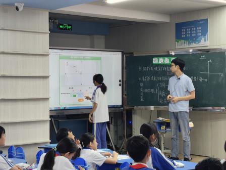 研思共进，聚力成长 ——林伟育名师工作室开展教研活动