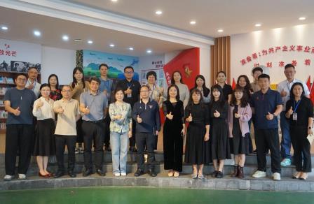 精准教研明方向，破茧视导促成长 ——罗湖区教科院学科教研员深入罗湖小学开展“破茧”教学常规视导活动