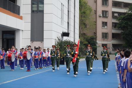 美育润心田 盛典启华章——深圳市布心小学举行主题升旗仪式暨校园艺术节启动仪式