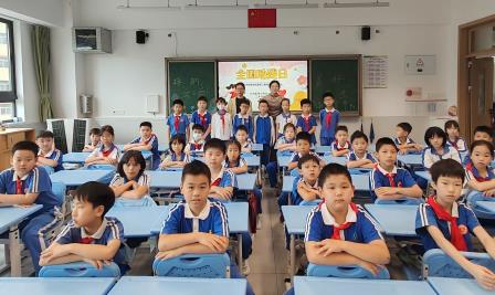 接纳不同 美好共生 ——罗湖区东晓实验学校开展全国助残日主题教育