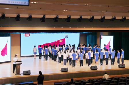 青春逢盛世，奋斗正当时——深圳北理莫斯科大学附属布心中学隆重举行新团员入团仪式