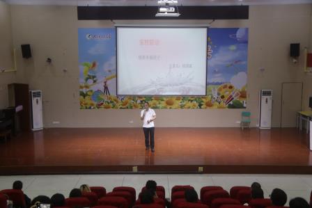 赋能青春成长 共育美好未来——深圳市人民小学召开五、六年级家长会