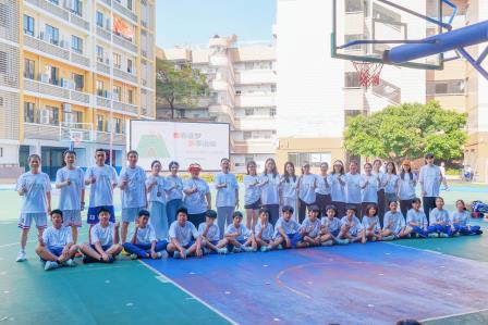 球场燃热血 师生共逐梦——深圳市景贝小学举办2026届师生友谊篮球赛