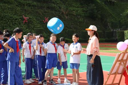 润心赋能，向阳生长——太白实验学校首届心理健康文化周圆满落幕