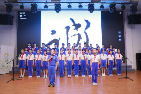 以诚立身 诚信应考——深圳市仙桐实验小学举行“做诚信学生 建诚信考场”主题升旗仪式