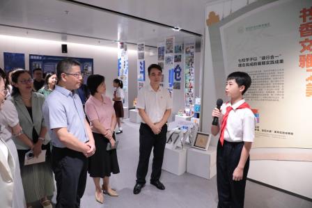 以美润童心，实践促成长——翠竹水贝学校学子亮相集团美育成果展，小小讲解员讲述罗湖之美